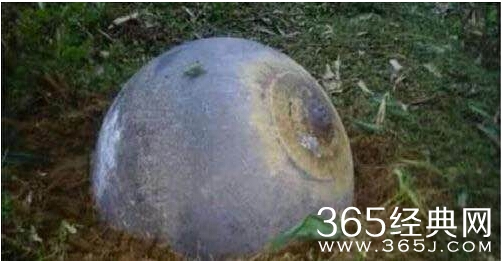 越南两个坠地圆球是什么 坠地圆球是外星人还是武器
