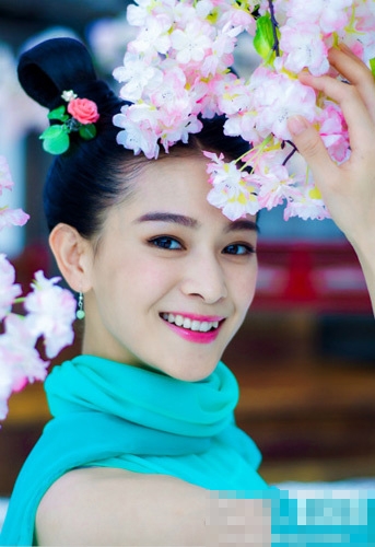 太子妃升职记绿篱喜欢强公公还是赵王