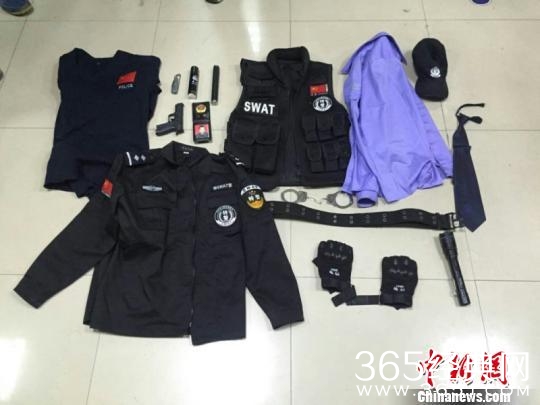 新闻哥：皇上该翻牌子了！2016.01.05