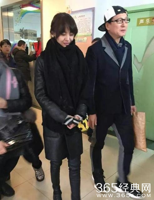 郑爽与爸爸录节目