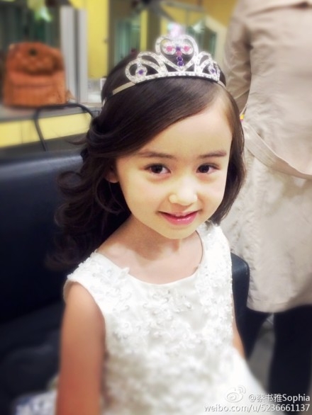 吴亦凡女儿是怎么回事