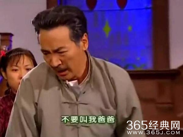 新闻哥：让充气娃娃帮守夜！2016.01.07