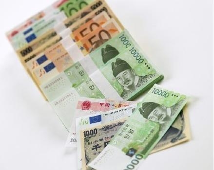 新闻哥：让充气娃娃帮守夜！2016.01.07