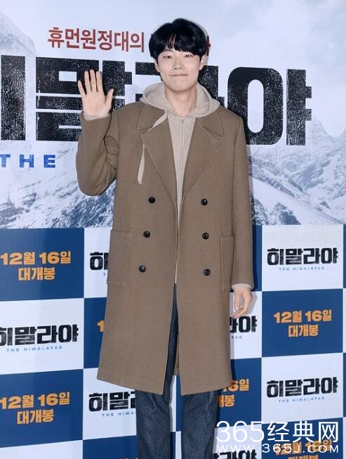 韩星柳俊烈遇轻微车祸未受伤 照常拍《请回答1988》