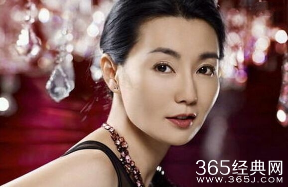 张曼玉被洋汉压倒 惨遭扒光强奸大尺度床戏很劲爆