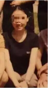 江苏女教师监考猝死监控视频 学生平静考试冷血无人性