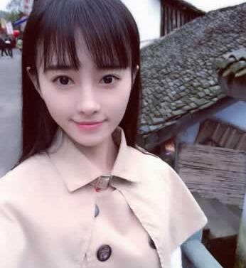 鞠婧祎是谁 4000年美女鞠婧祎个人资料