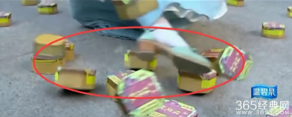 煮妇神探穿帮镜头大揭密