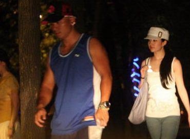 刘亦菲被几个男人玩过历任男友曝光