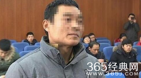 江苏男子侯某10年领3本结婚证娶4妻 侯某老婆照片受关注