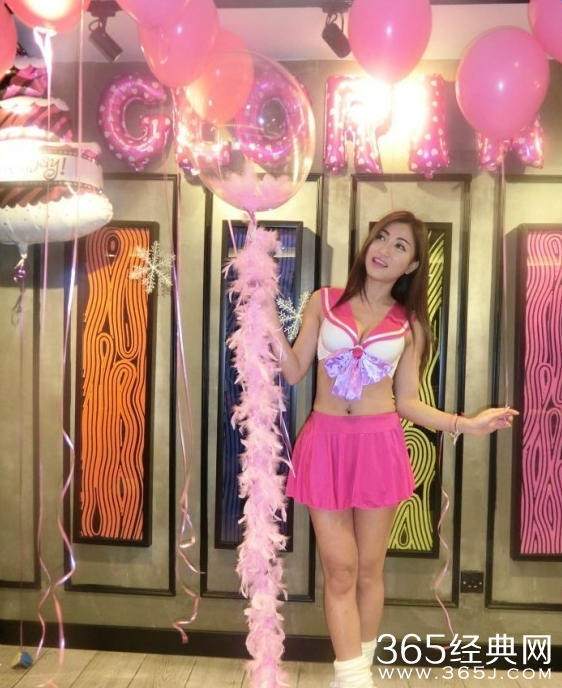 陈冠希旧爱黄榕开制服诱惑派对