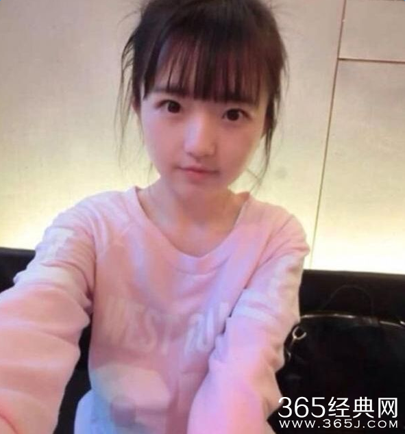天山童姥爆红网络组图 揭天山童姥微博及个人资料