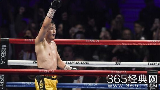 邹市明TKO对手夺金腰带 好友李维嘉王祖蓝等助阵
