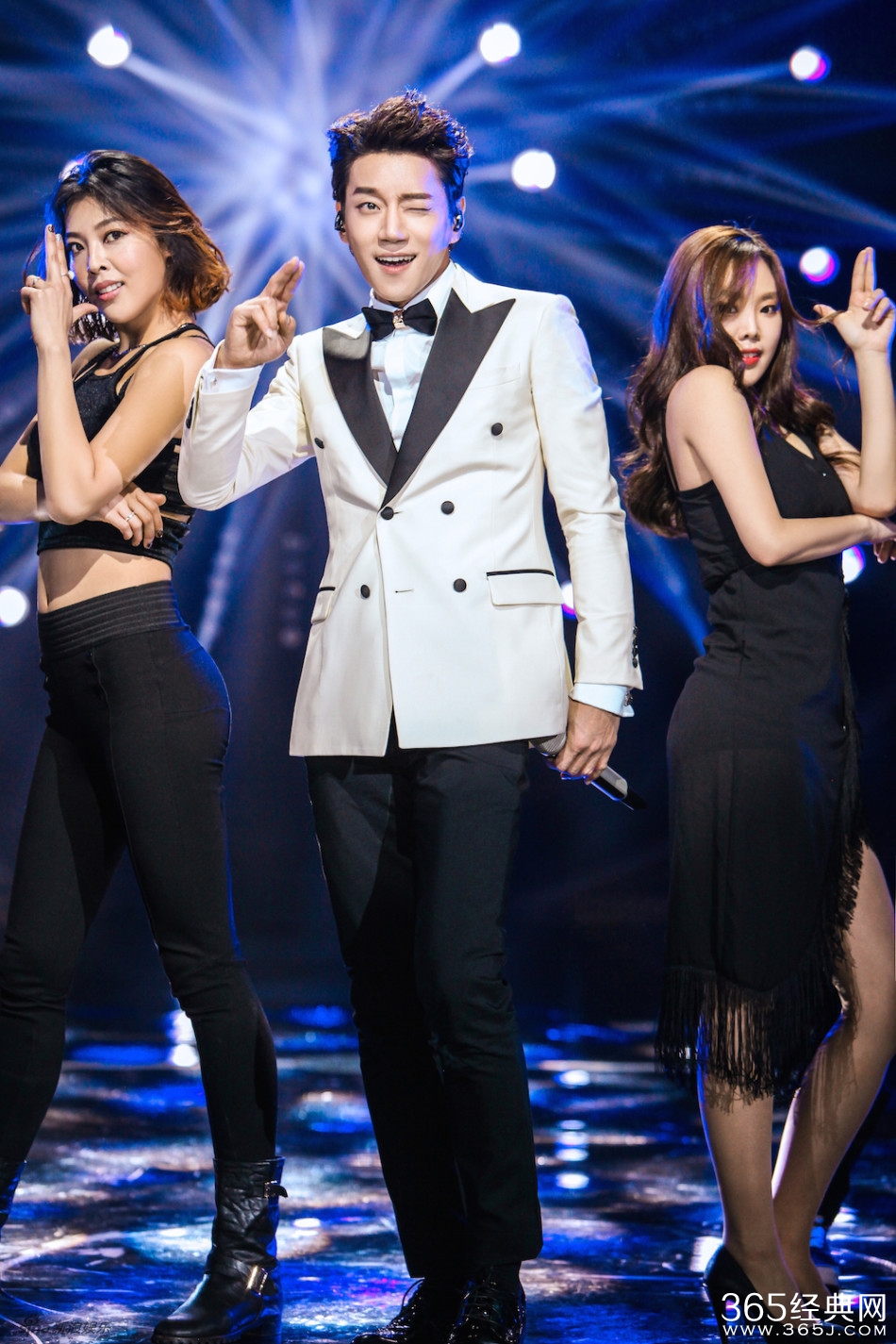 我是歌手第四季黄致列大秀舞技演唱《bang bang bang》