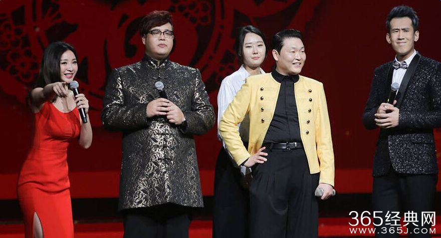 柳岩主持辽视春晚 上演时装秀