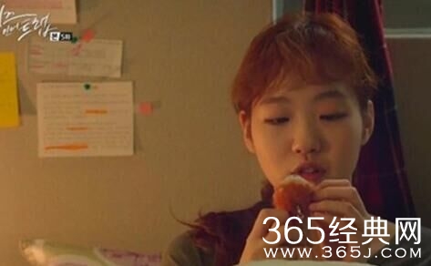 奶酪陷阱小狮子挂件同款介绍