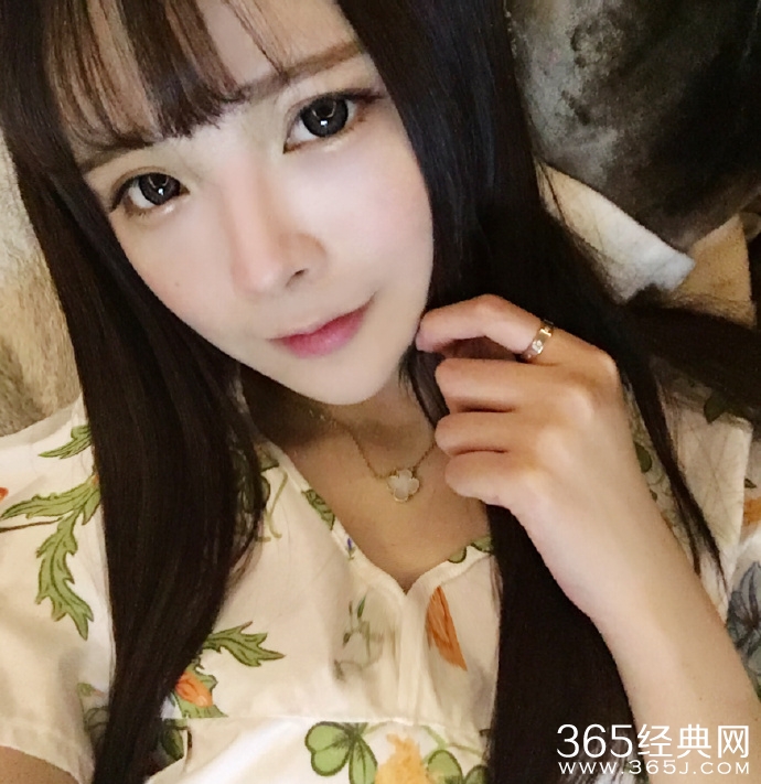 夏木颖大尺度性感照片