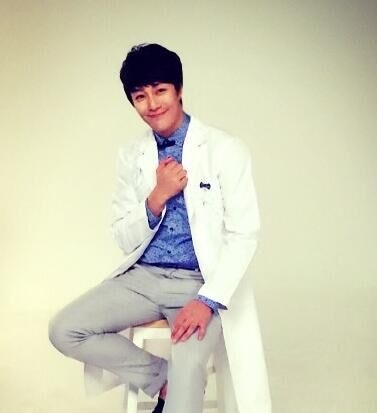 《老师晚上好》林冬扮演者是谁杨金承个人资料