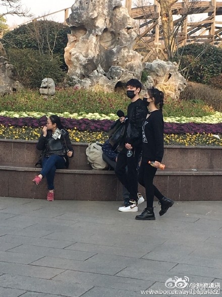 冯绍峰林允同居恋情曝光