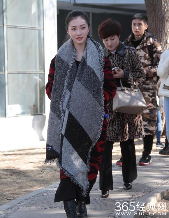 北影艺考第三日素颜美女上镜