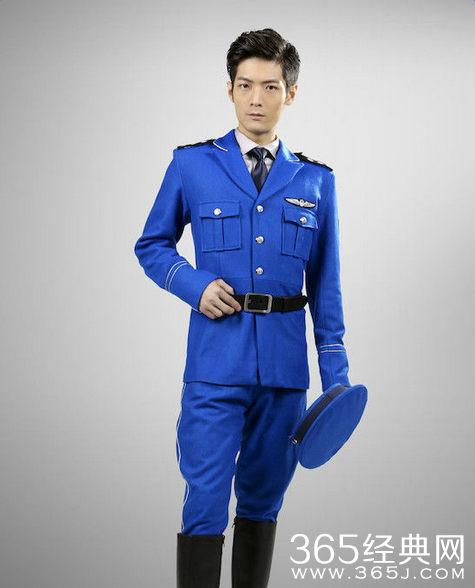 寂寞空庭春欲晚德公公扮演者是谁 郑龙资料代表作