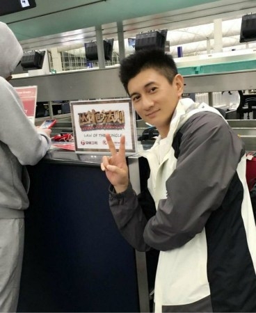 吴奇隆为录节目推迟婚礼 诗诗很生气