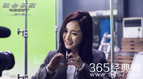 杨幂霍建华致命倒数杀青照曝光