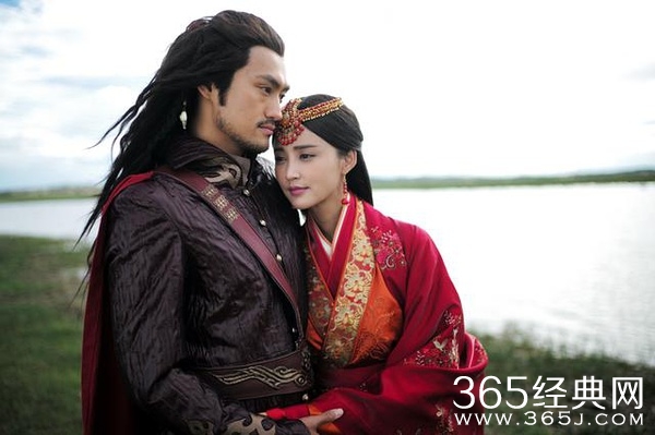 解忧公主里面的解忧最后和谁在一起了