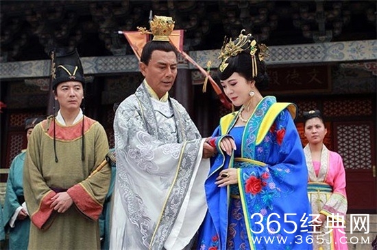 五鼠闹东京庞妃的扮演者个人资料