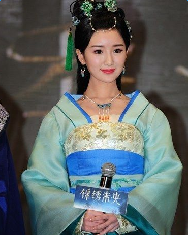 锦绣未央李常茹饰演者毛晓彤个人资料