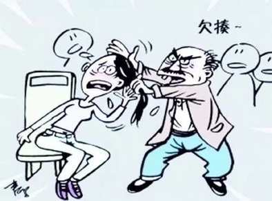 女子怀孕坐公交爱心座被老人打骂图片 打人老人资料照片遭人肉