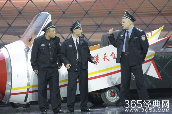 辽艺东北F4暂离《喜剧人》 全新组合出击