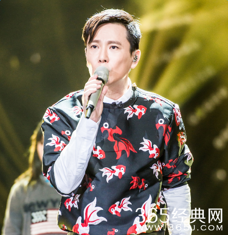 我是歌手李克勤任性选唱薛之谦歌曲《丑八怪》