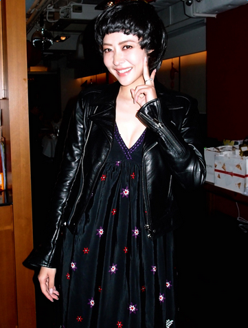 熊黛林郭可颂订婚现场照曝光 结婚时间受关注