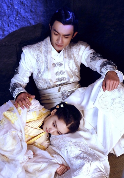 武神赵子龙里面赵云和夏侯轻衣在一起了吗