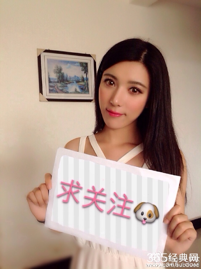 蜜蜂少女队阮诗如个人资料背景