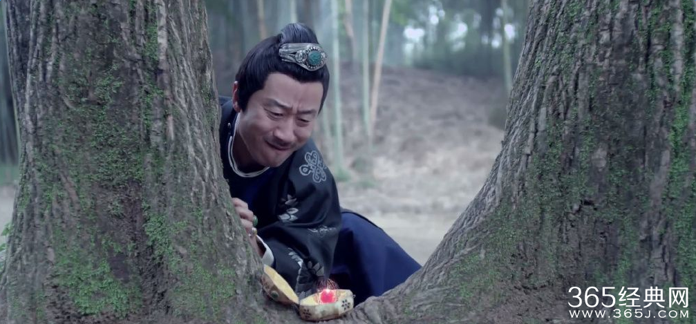 青丘狐传说魅果被谁偷走了