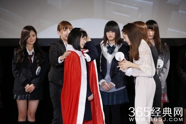 日本“第一可爱女高中生”出炉：大家感受下