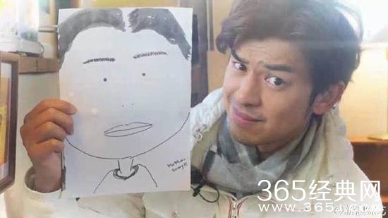 反观宋智孝画得陈柏霖，根本看不出来是对方