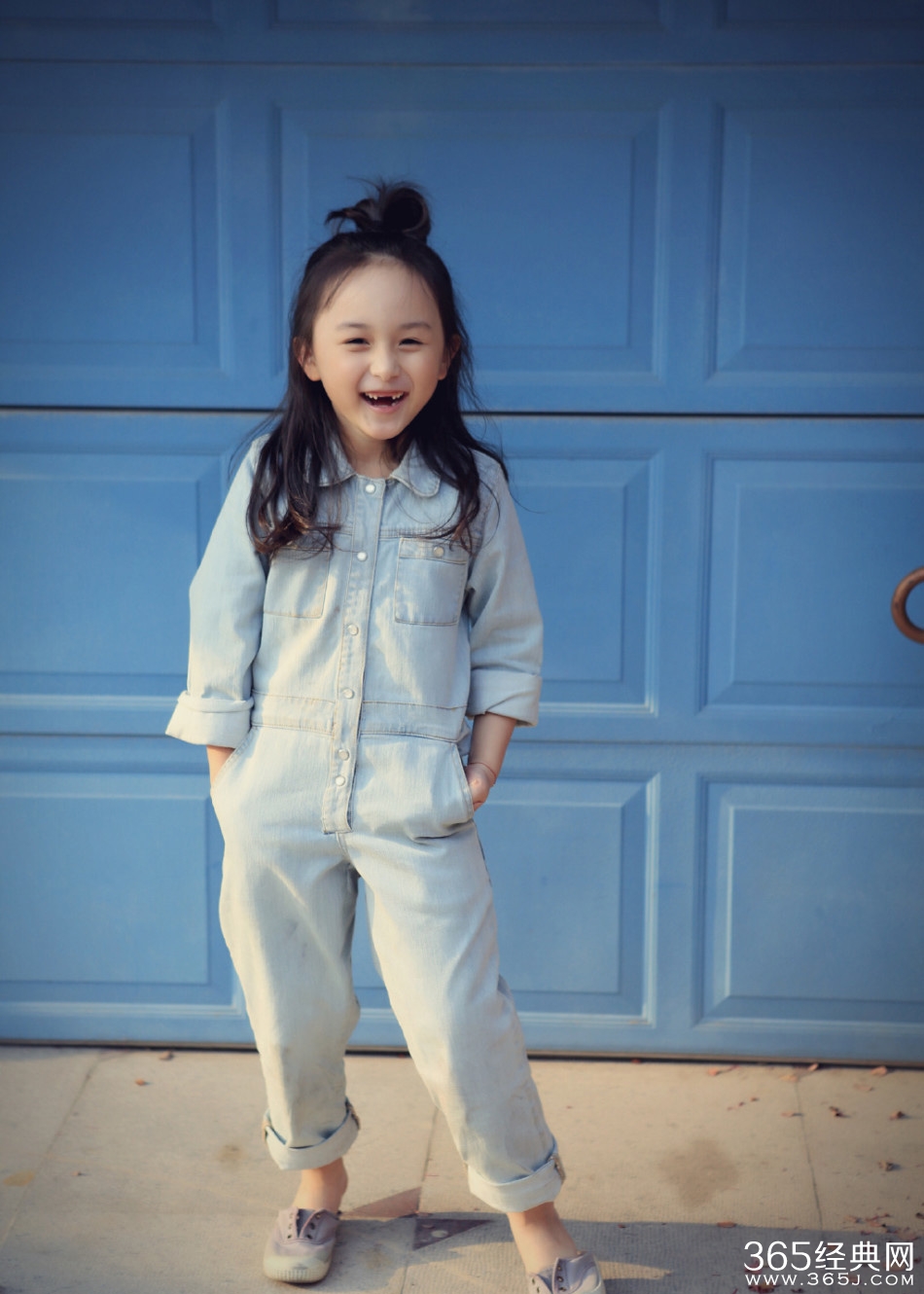 小芈月刘楚恬扎丸子头 缺门牙俏皮可爱