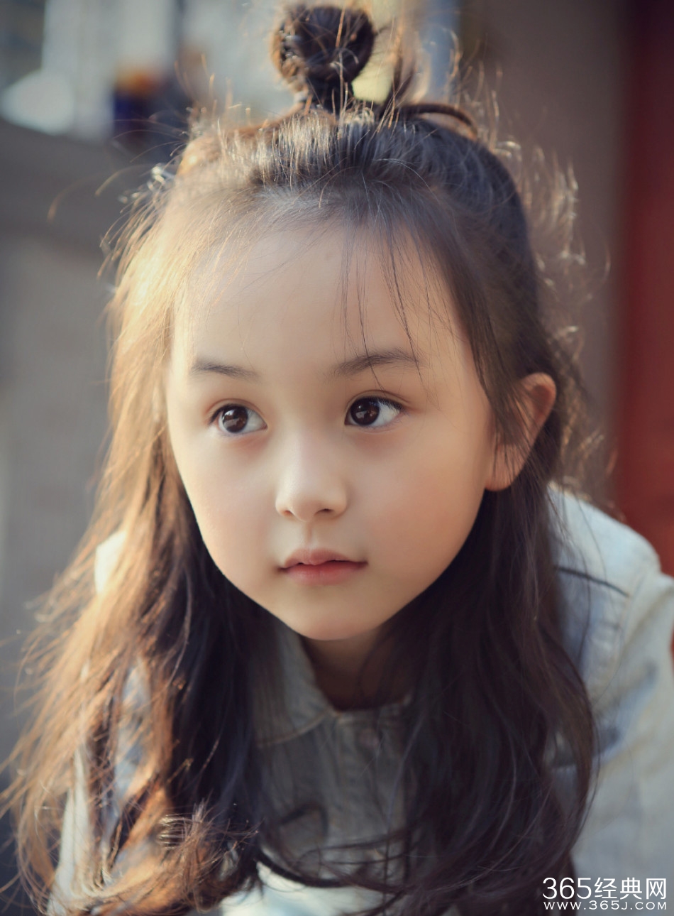 小芈月刘楚恬扎丸子头 缺门牙俏皮可爱