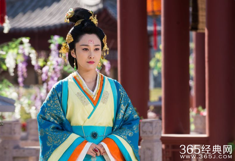 美人私房菜吕妃饰演者白雨个人资料