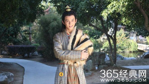 山海经之赤影传说石佩佩什么时候出场