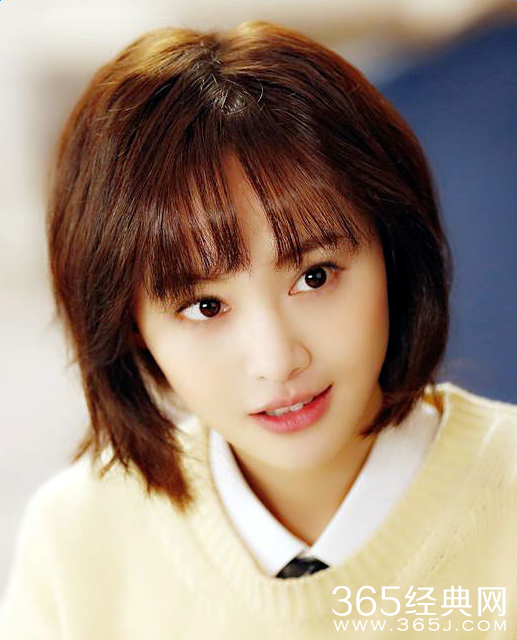 翡翠恋人女主角沈晨曦饰演者郑爽个人资料