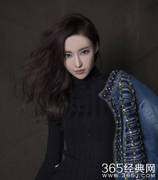 重生之名流巨星纪颖饰演者刘凡菲个人资料