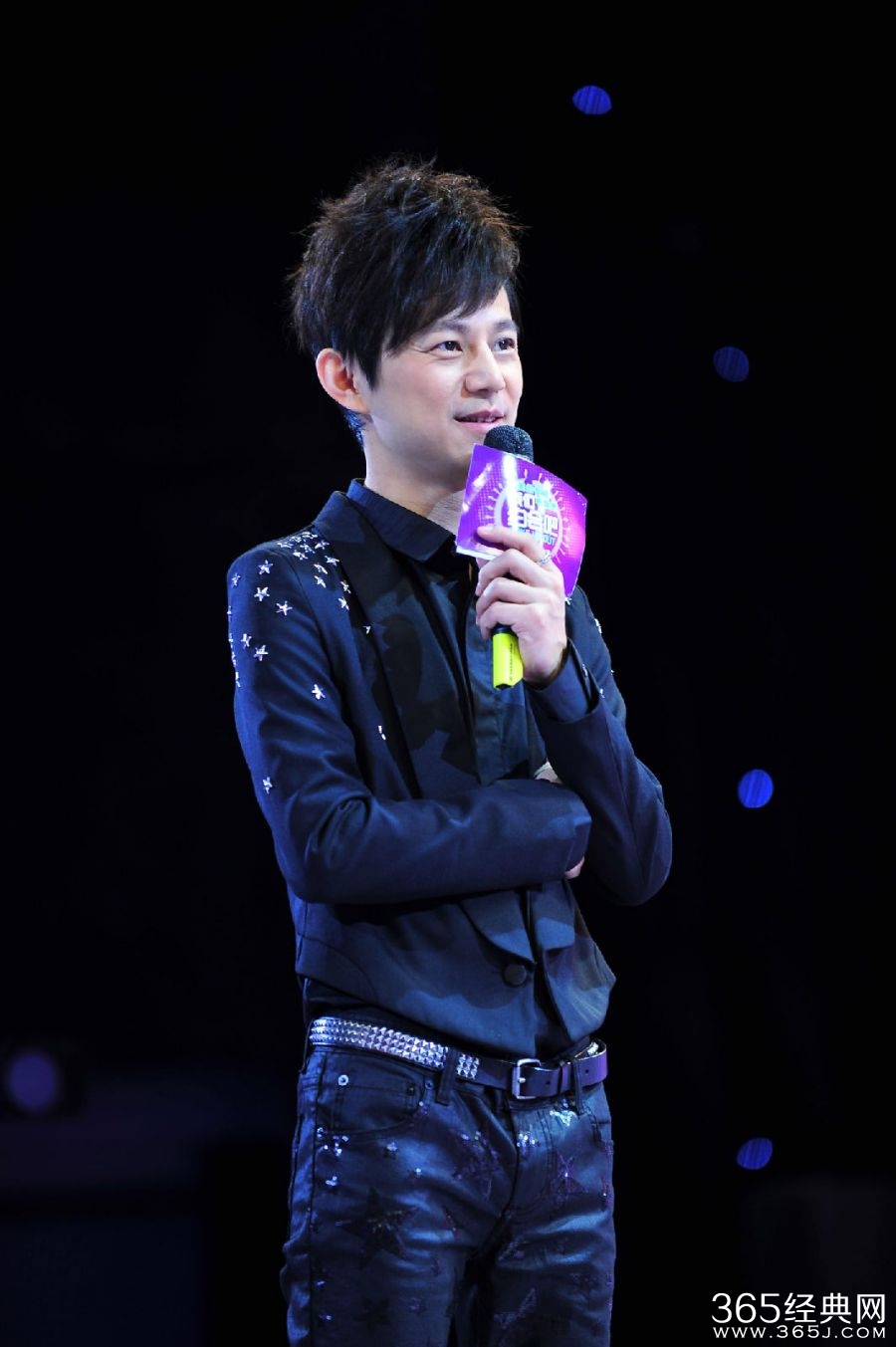 何炅离开湖南卫视是真是假