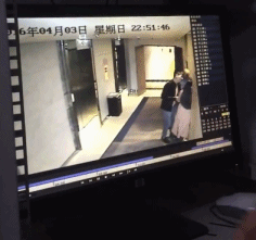 女子在北京一酒店遭陌生男子袭击 被拖拽掐脖