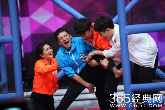 《快本大本营》车太贤秒变丸子头