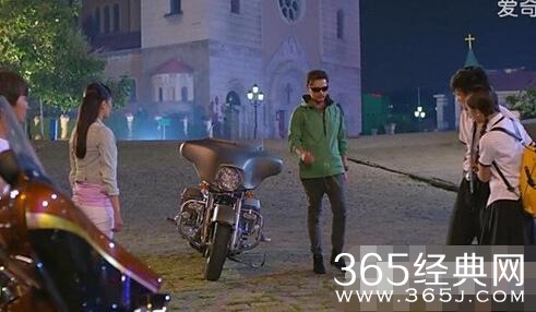 旋风十一人穆奇骑得摩托车什么牌子同款介绍