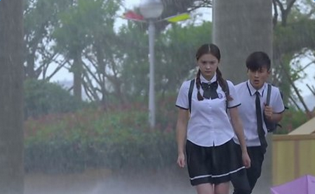 旋风十一人周飞舟为什么恨明浩的父亲